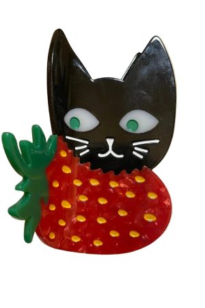 Strawberry Cat Claw