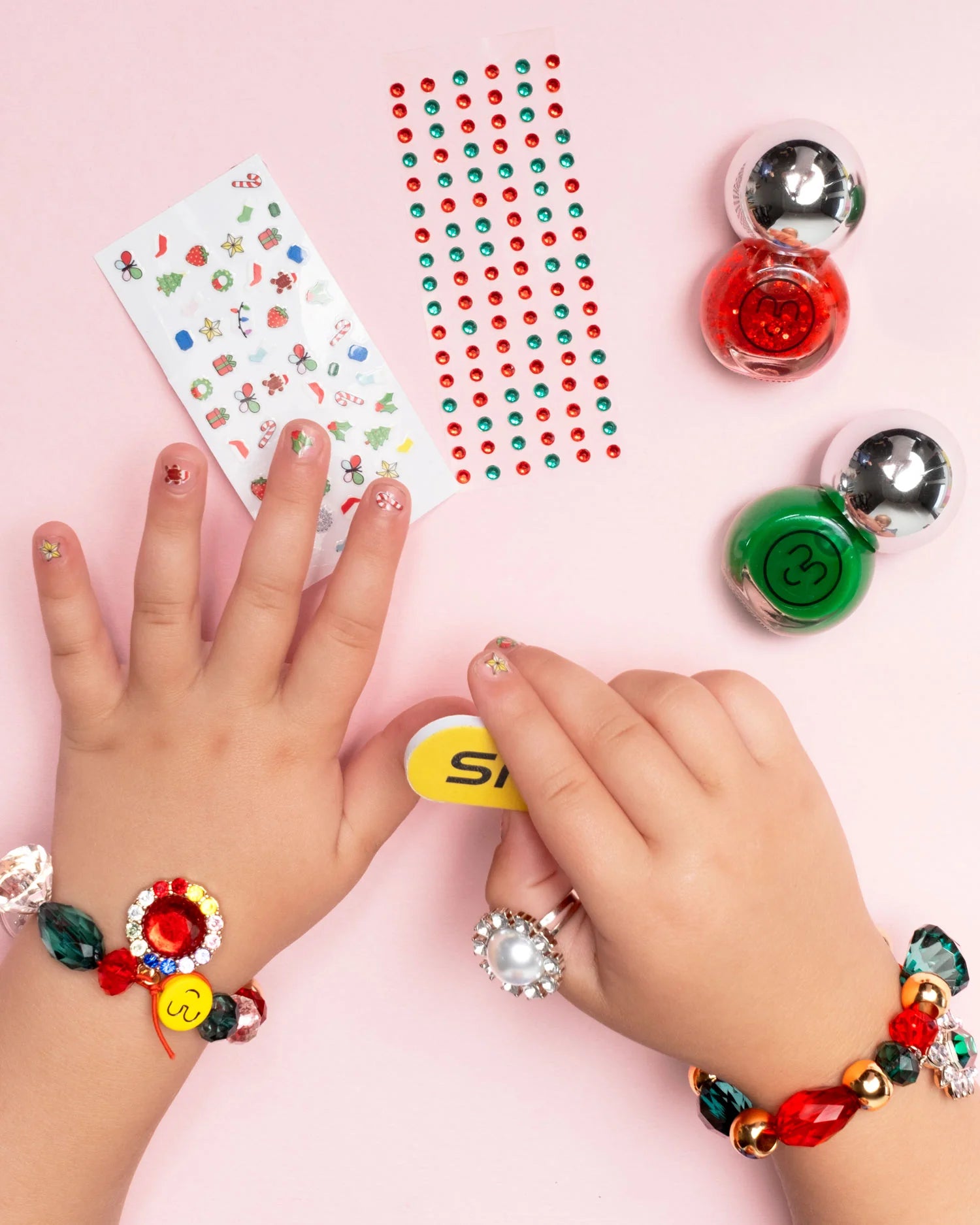 Paint It Cheery Nail Kit - Image 3