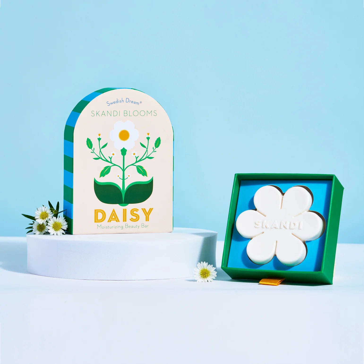 Skandi Blooms Daisy Bar Soap - Image 3