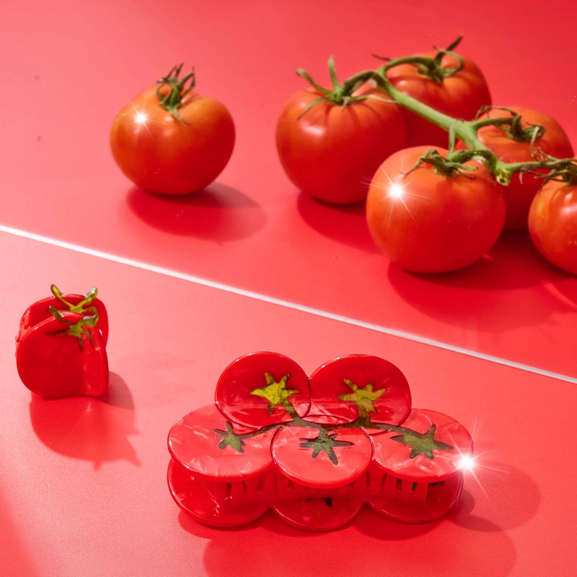 Large Tomatoes on the Vine Hair Claw Clip - Image 3