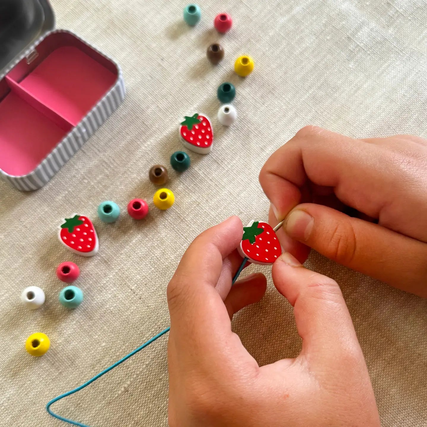 Mini Strawberry Bead Kit - Image 4