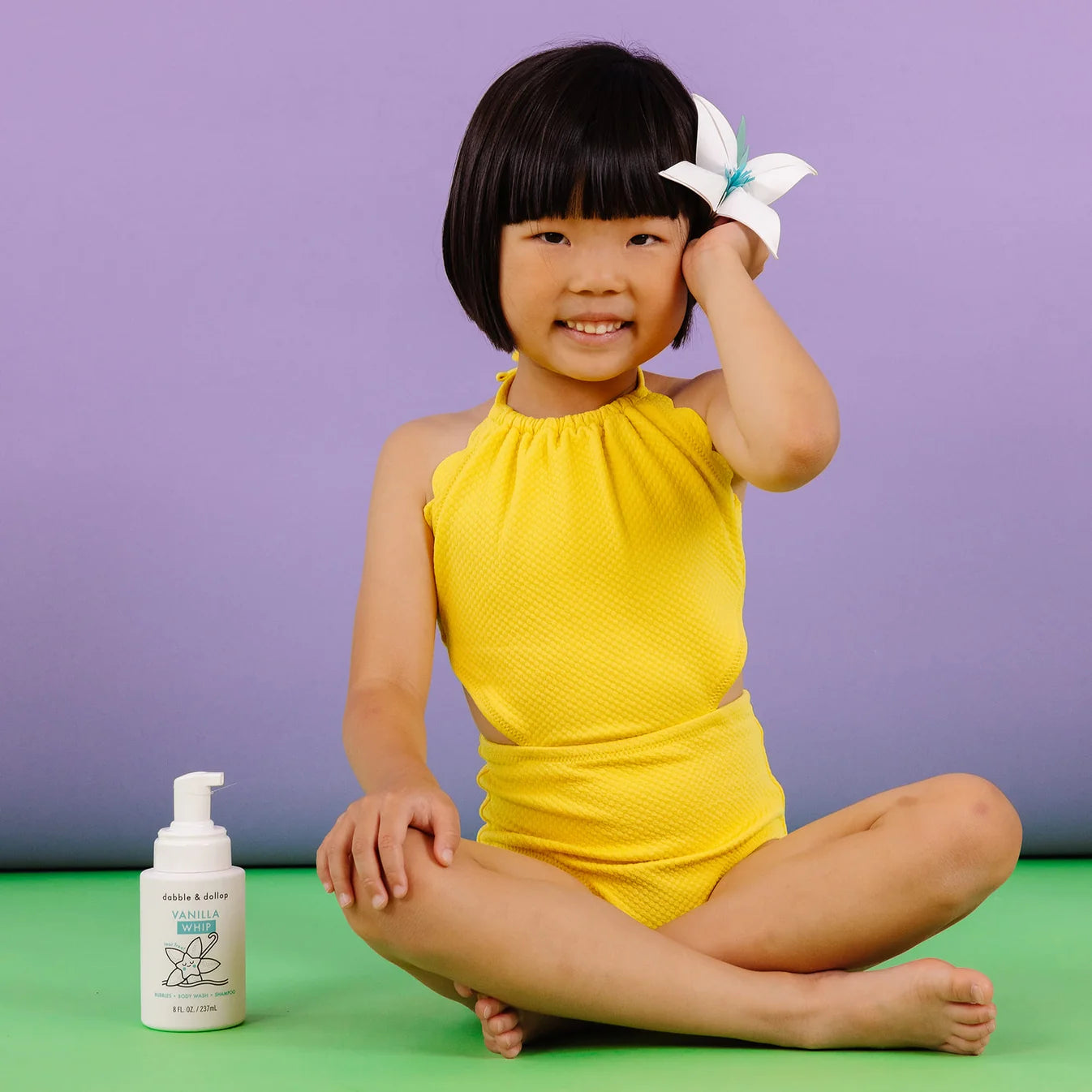 Vanilla Whip: Tear-Free Foaming Bubble Bath. Body Wash & Shampoo - Image 4