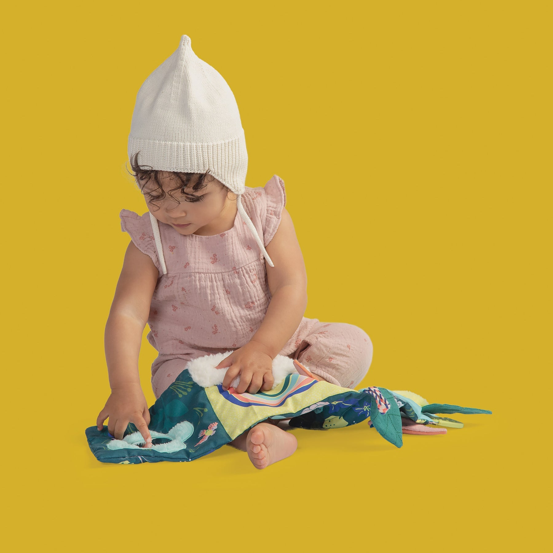 Songbird Activity - Soft Book - Image 4