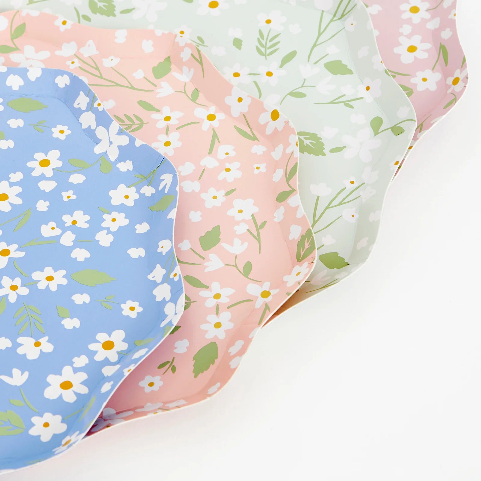 Ditsy Floral Dinner Plates - Image 3