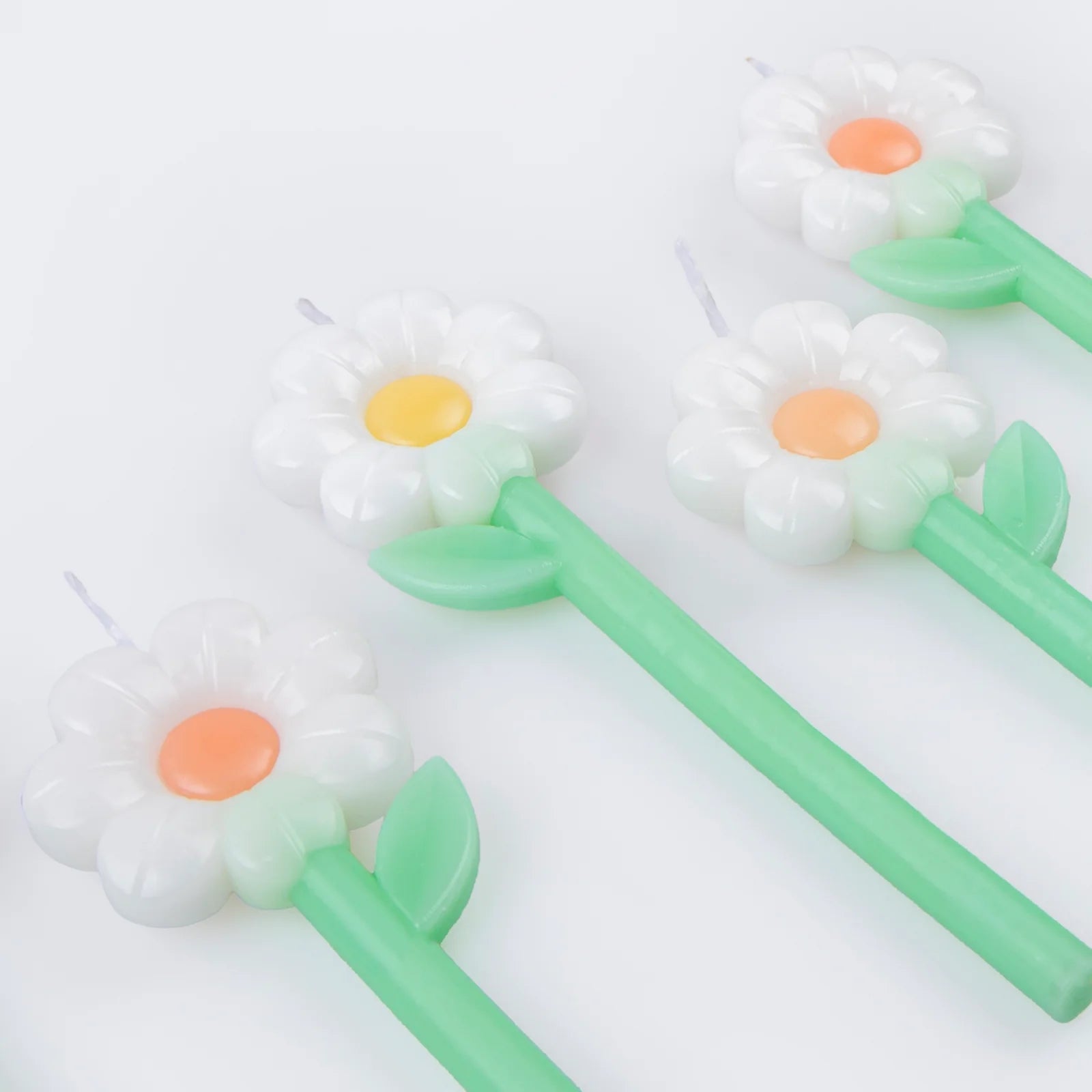 Daisy Candles - Image 3