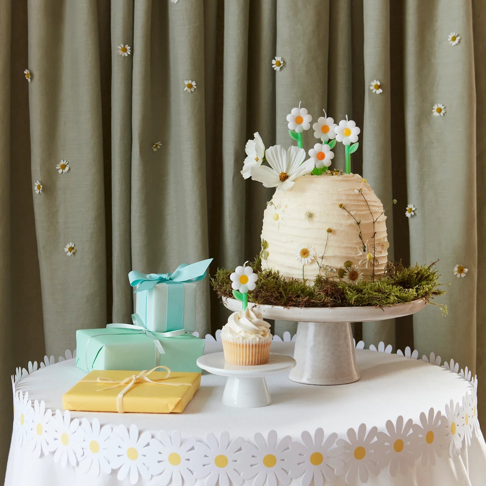 Daisy Candles - Image 4