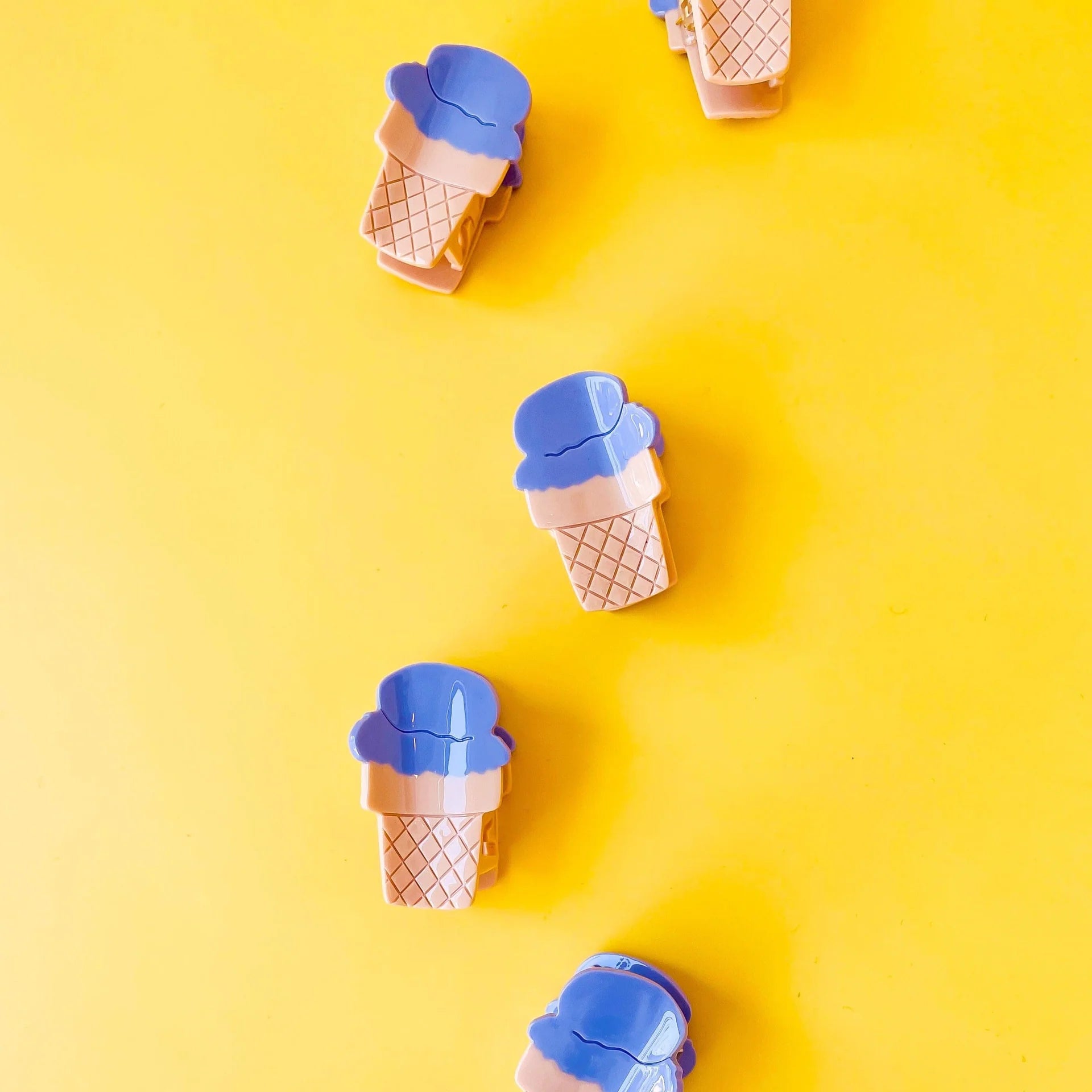 Mini Ice Cream Hair Claw - Image 4
