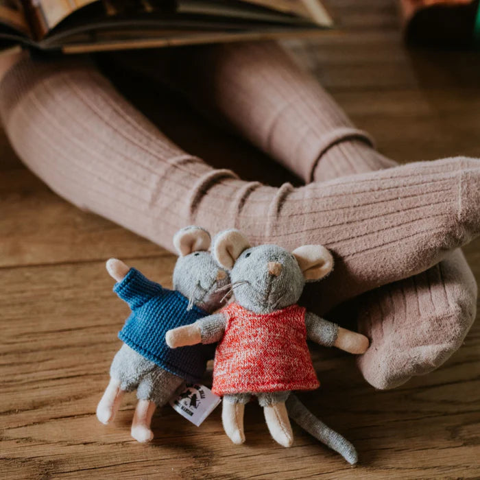 Julia Plush Doll - Image 4